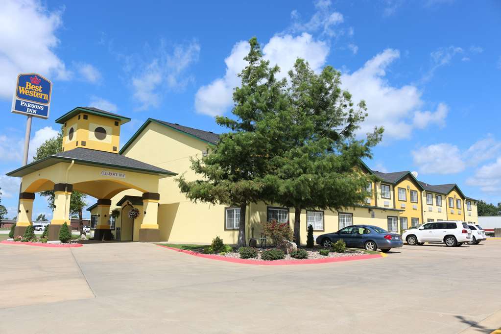 Best Western Parsons Inn Exterior foto